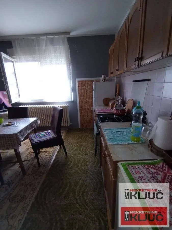 Prodaja, kuća, 148m², Futog, Novi Sad Sve Podlokacije