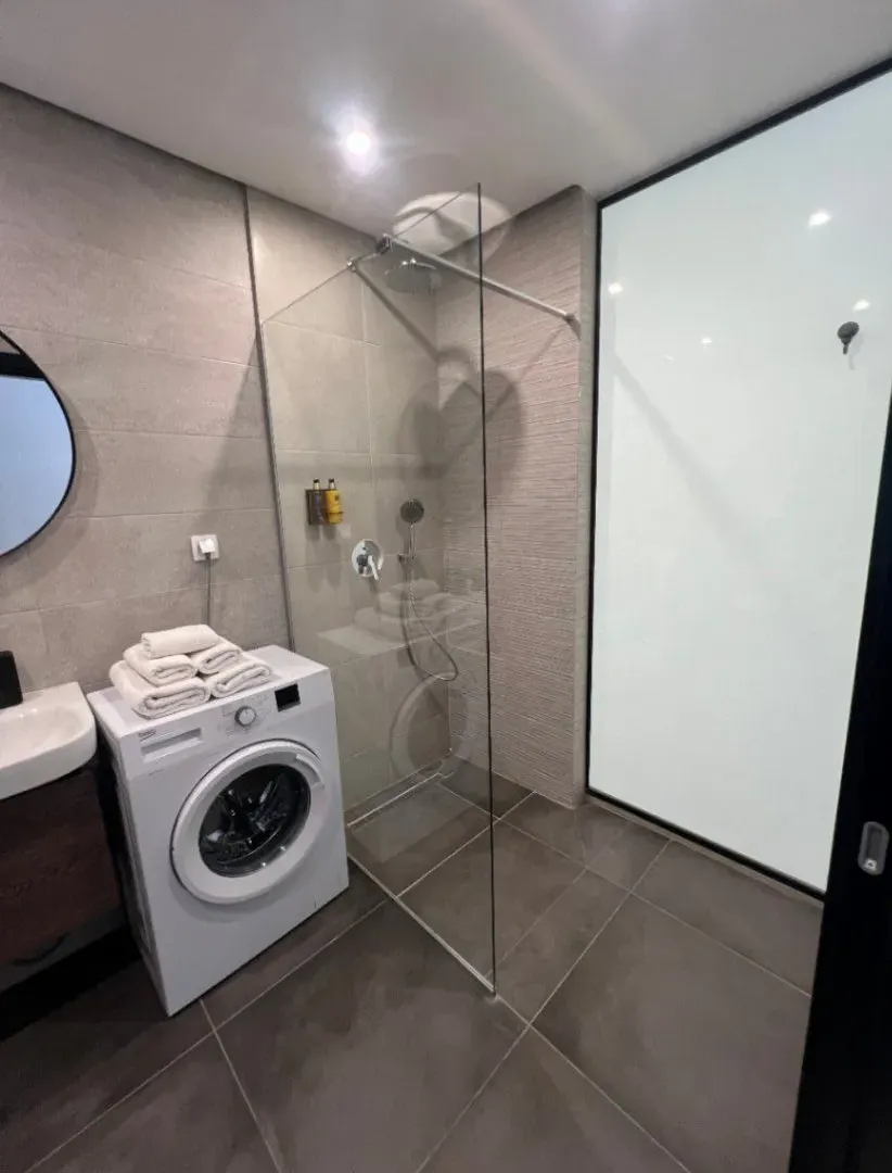 Rent, studio apartment, 38m², Soho City, Bar