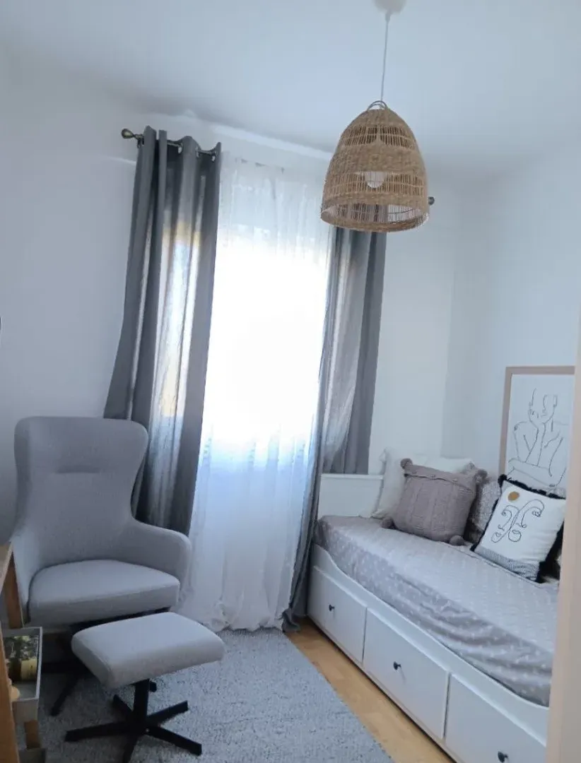 Izdavanje, jednosoban stan, 35m², Zabjelo, Podgorica