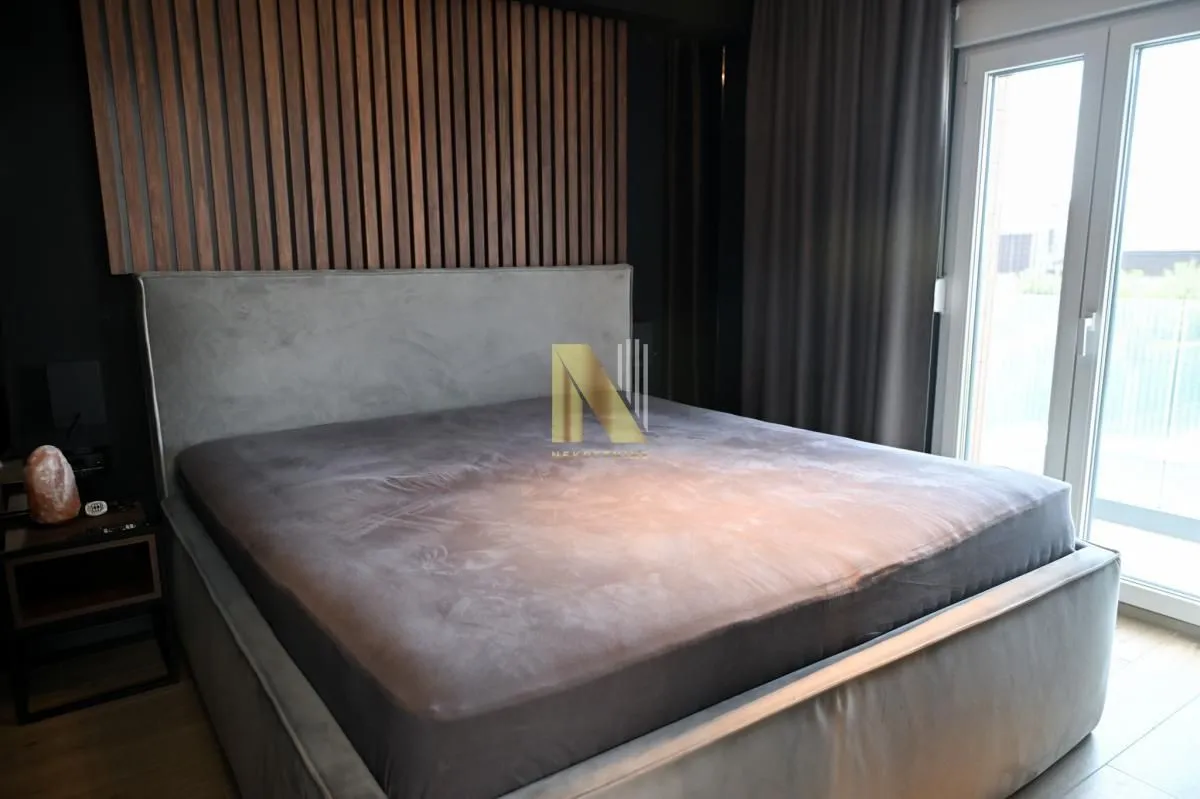 Prodaja, kuća, 334m², Petrovaradin, Novi Sad