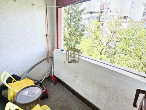 Rent, one bedroom apartment, 40m², Blok 5, Podgorica - image 9