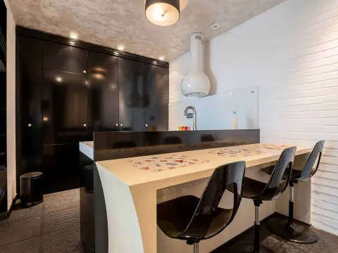 Sale, four bedroom apartment, 177m², Bulevar, Budva - image 13