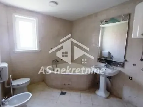 Rent, house, 260m², Neimar, Vračar Sve Podlokacije - image 22