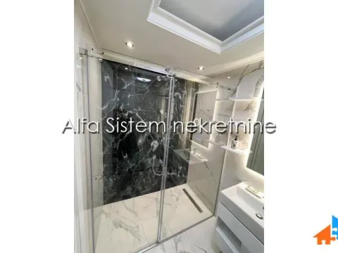 Rent, three bedroom apartment, 80m², Neimar, Vračar Sve Podlokacije - image 19