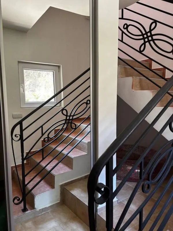Sale, house, 300m², Ratac, Bar