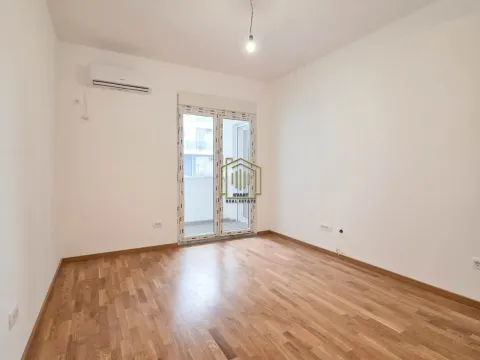 Prodaja, dvosoban stan, 63m², Zagorič, Podgorica - image 1