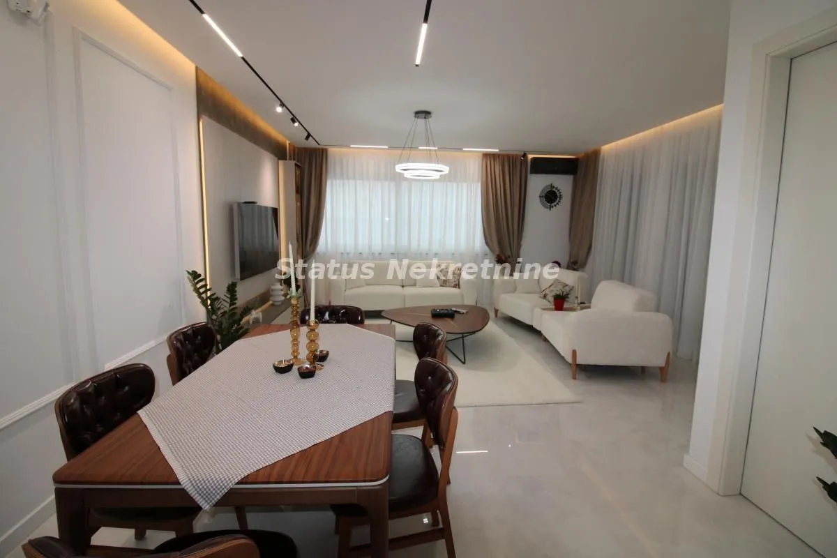 Izdavanje, stan, 200m², Telep, Novi Sad Sve Podlokacije