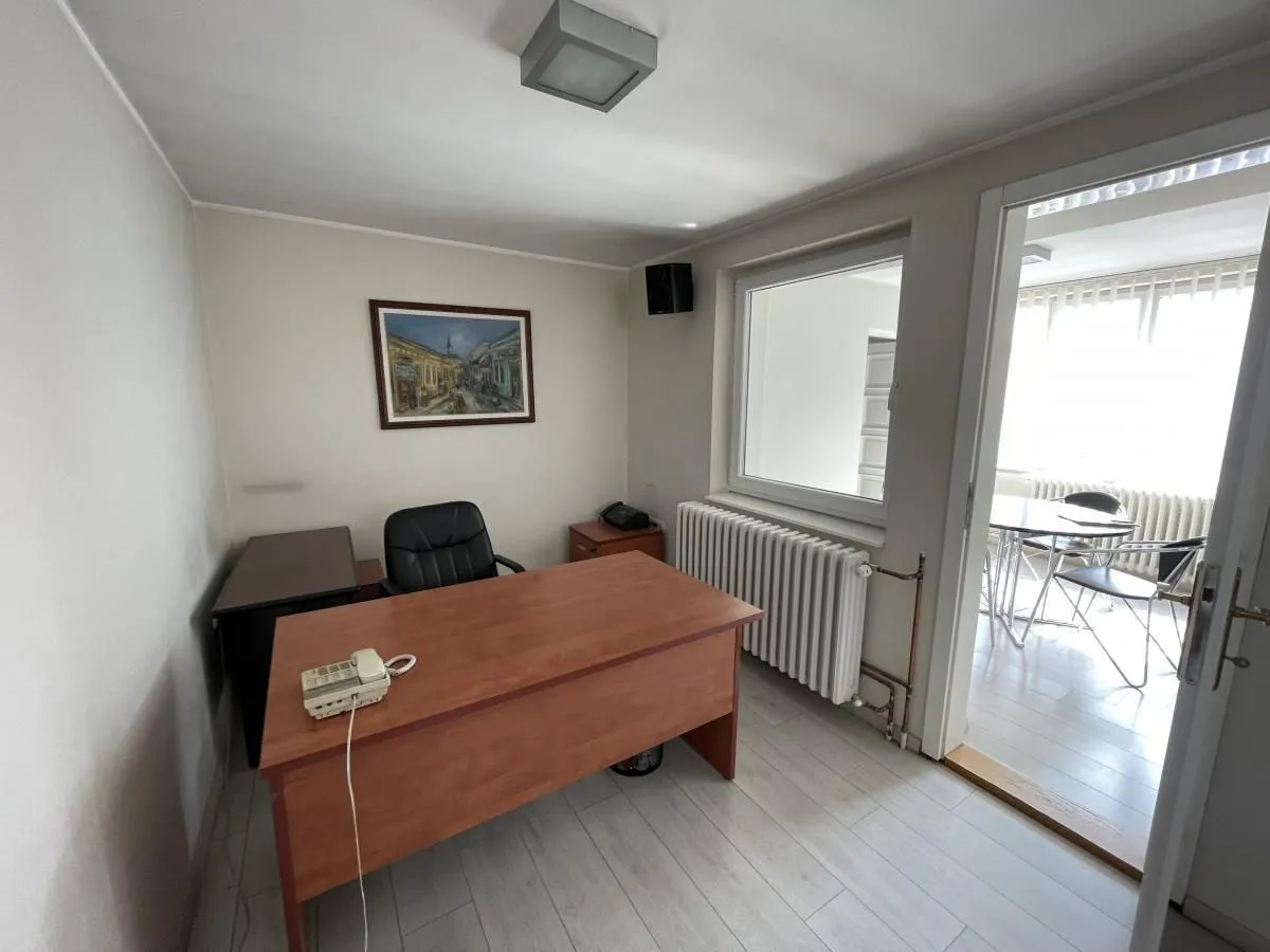 Rent, office space, 120m², Banatić, Novi Sad Sve Podlokacije