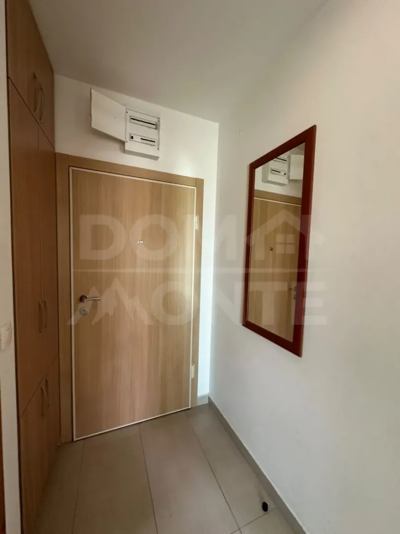 Prodaja, jednosoban stan, 50m², Kalimanj, Tivat