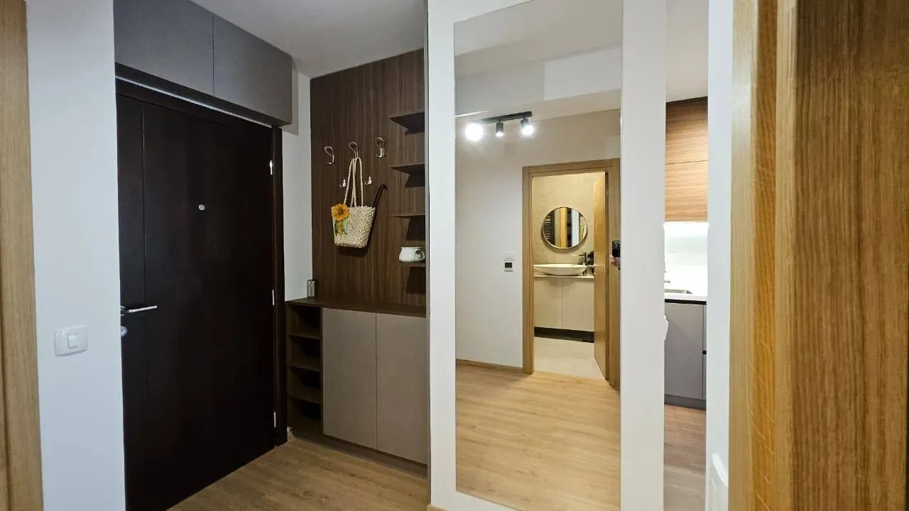 Prodaja, dvosoban stan, 61m², Centar, Budva