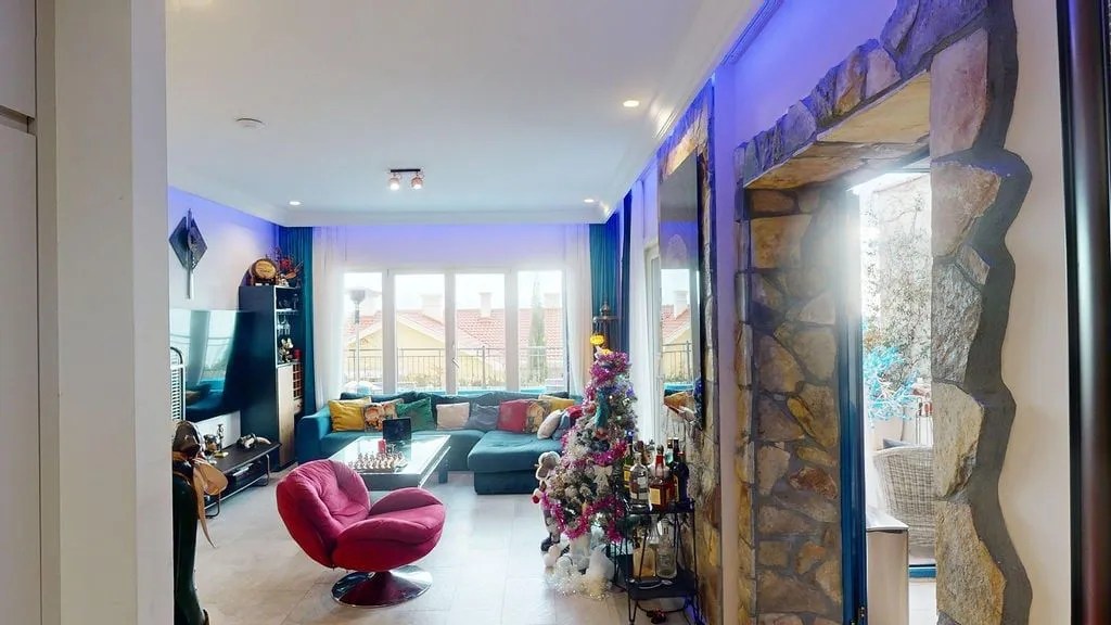 Prodaja, trosoban stan, 116m², Tivat, Crna Gora