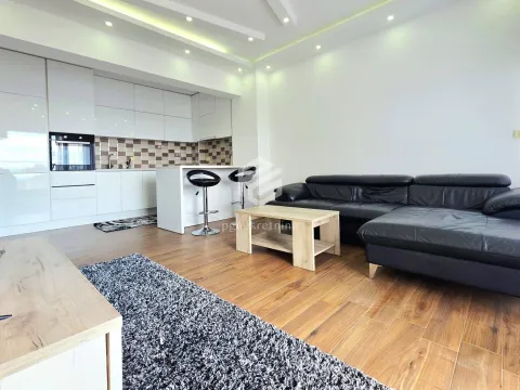 Rent, two bedroom apartment, 69m², Centar, Bar - image 5