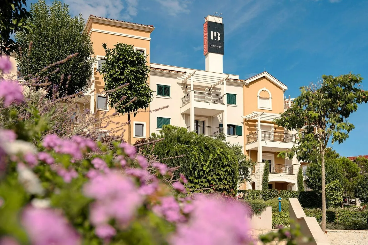 Prodaja, garsonjera, 47m², Luštica Bay, Tivat