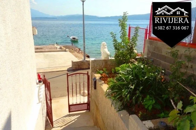 Prodaja, kuća, 160m², Bijela, Herceg Novi
