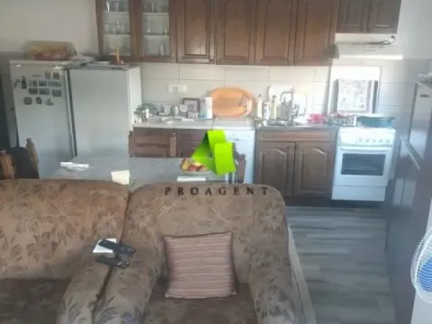 Sale, office space, 137m², Medijana, Niš - image 15