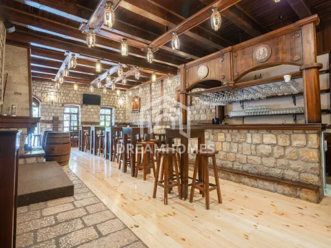 Rent, hospitality venue, 180m², Centar, Podgorica - image 1