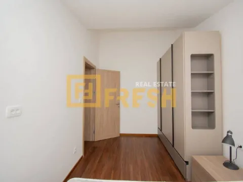Izdavanje, dvosoban stan, 70m², Master Kvart, Podgorica - image 20