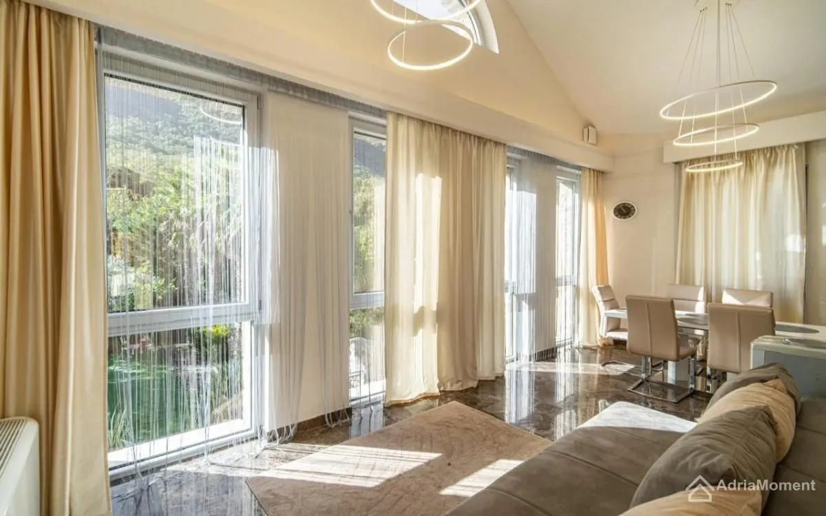 Prodaja, kuća, 351m², Stoliv, Kotor