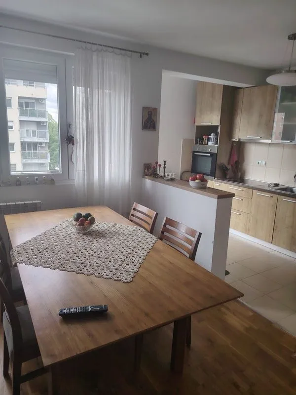 Prodaja, trosoban stan, 83m², Voždovac Sve Podlokacije, Beograd