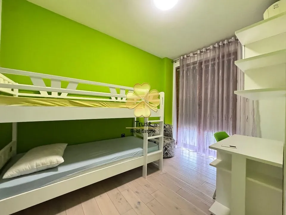 Rent, three bedroom apartment, 140m², Preko Morače, Podgorica