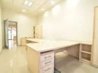 Izdavanje, poslovni prostor, 155m², Stari Aerodrom, Podgorica - image 2