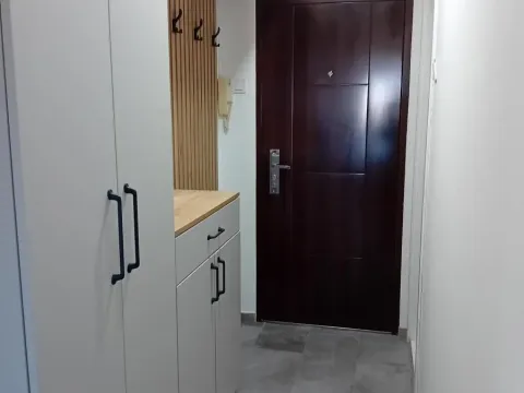 Rent, three bedroom apartment, 65m², Medijana, Niš - image 10