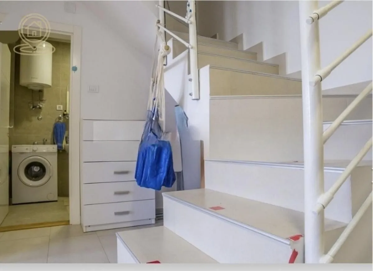 Prodaja, trosoban stan, 88m², Centar, Novi Sad