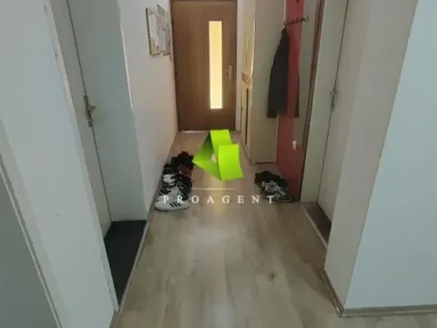 Izdavanje, četvorosoban stan, 110m², Medijana, Niš - image 13