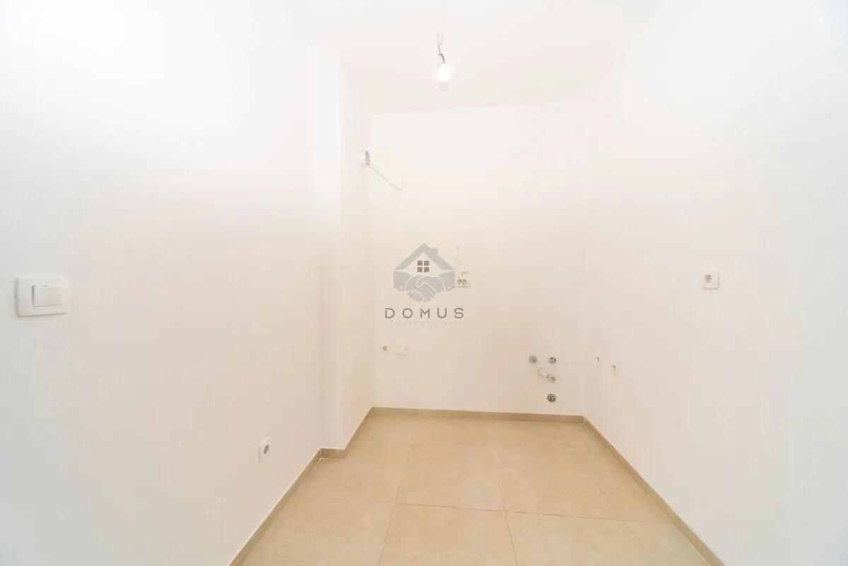 Sale, one bedroom apartment, 43m², Stari Aerodrom, Podgorica