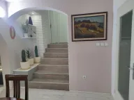 Prodaja, kuća, 420m², Donja Vrežina, Niš - image 9