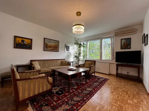 Izdavanje, trosoban stan, 75m², Novi Beograd Blok 30, Novi Beograd Sve Podlokacije - image 4