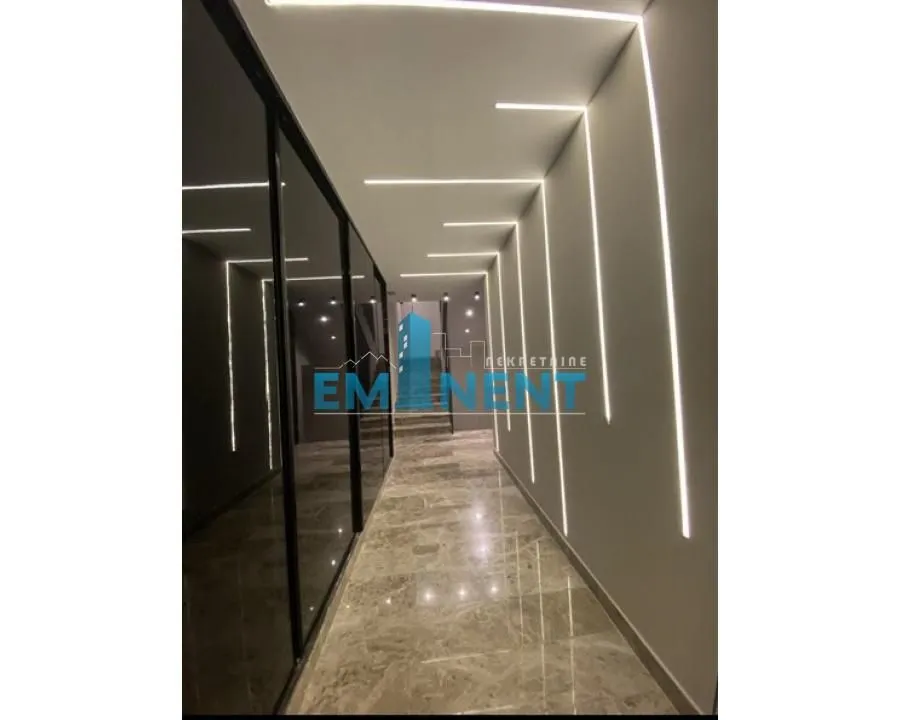 Rent, two bedroom apartment, 43m², Južni Bulevar, Vračar Sve Podlokacije