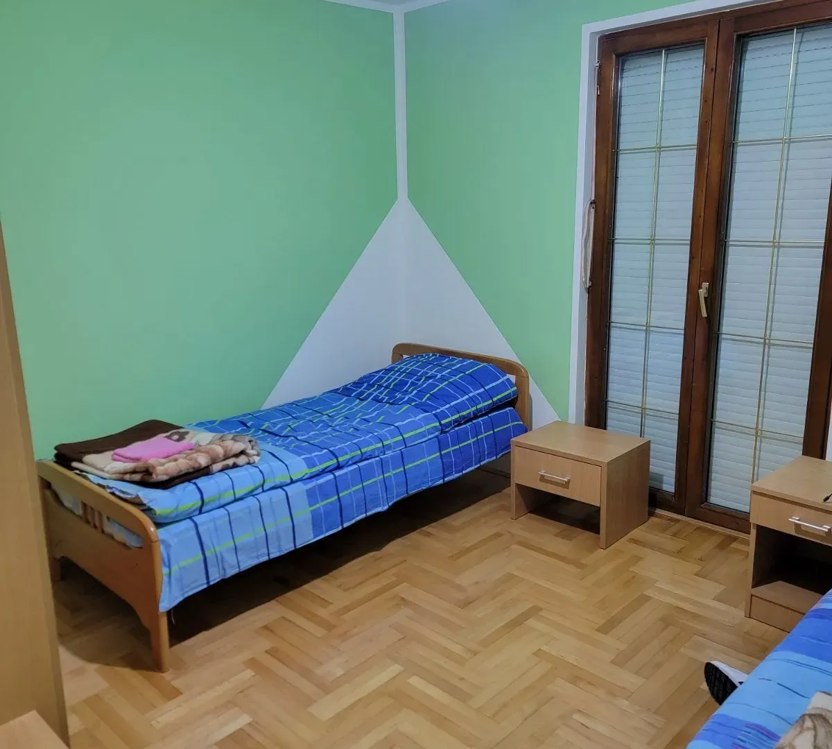 Rent, house, 230m², Zlatica, Podgorica