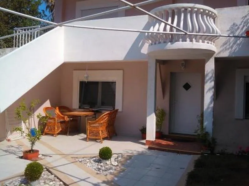 Prodaja, kuća, 310m², Bar, Crna Gora