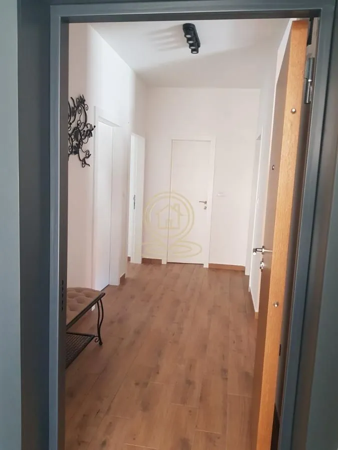 Prodaja, kuća, 235m², Telep, Novi Sad Sve Podlokacije
