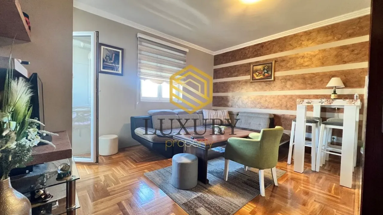 Izdavanje, dvosoban stan, 51m², City Kvart, Podgorica