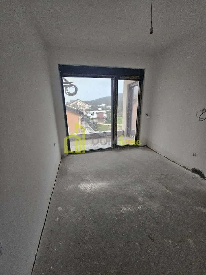 Prodaja, jednosoban stan, 51m², Radanovići, Kotor