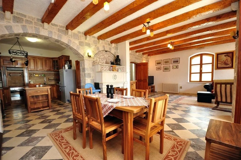 Sale, house, 480m², Reževići, Budva