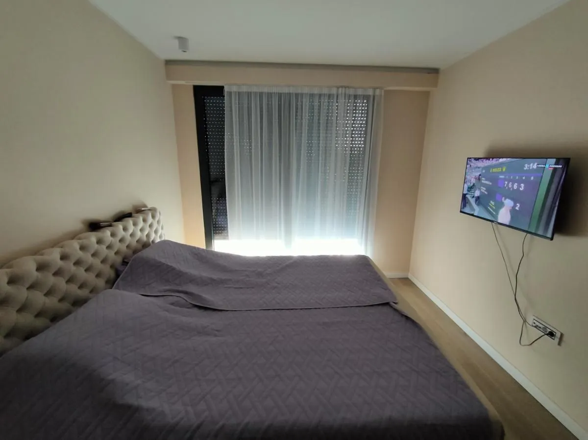 Izdavanje, kuća, 230m², Sremska Kamenica, Petrovaradin
