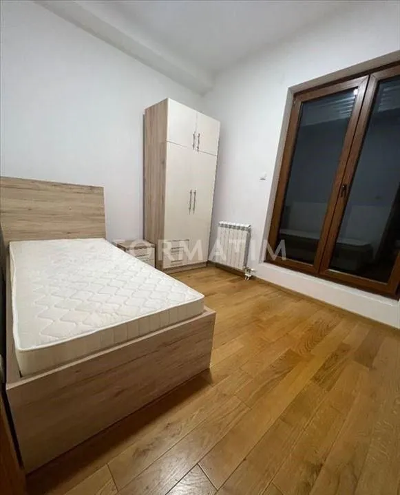 Izdavanje, dvosoban stan, 37m², Bulbulder, Zvezdara Sve Podlokacije