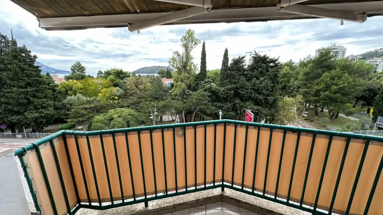 Sale, one bedroom apartment, 45m², Bulevar, Budva