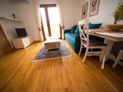 Rent, one bedroom apartment, 35m², Centar, Podgorica - image 3