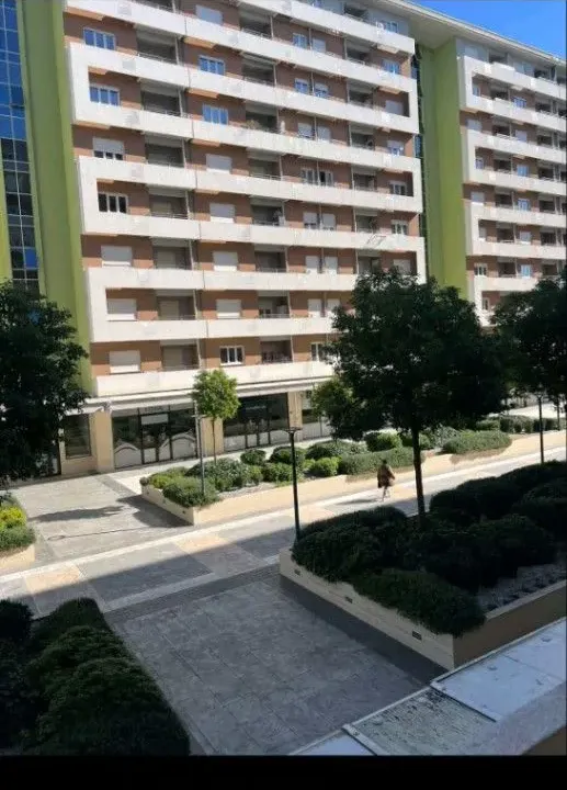 Izdavanje, jednosoban stan, 53m², Kod Big Fashion-a, Podgorica