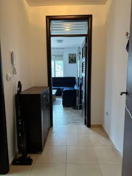Sale, one bedroom apartment, 71m², Bečići, Budva - image 17