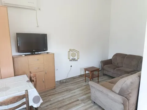 Izdavanje, kuća, 32m², Spuž, Danilovgrad - image 2