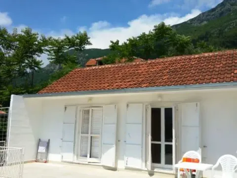 Sale, house, 217m², Risan, Kotor - image 3