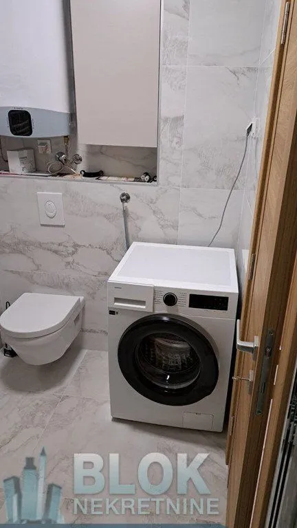 Izdavanje, jednosoban stan, 47m², Podgorica, Crna Gora