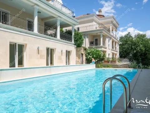 Sale, three bedroom apartment, 166m², Đenovići, Herceg Novi - image 34