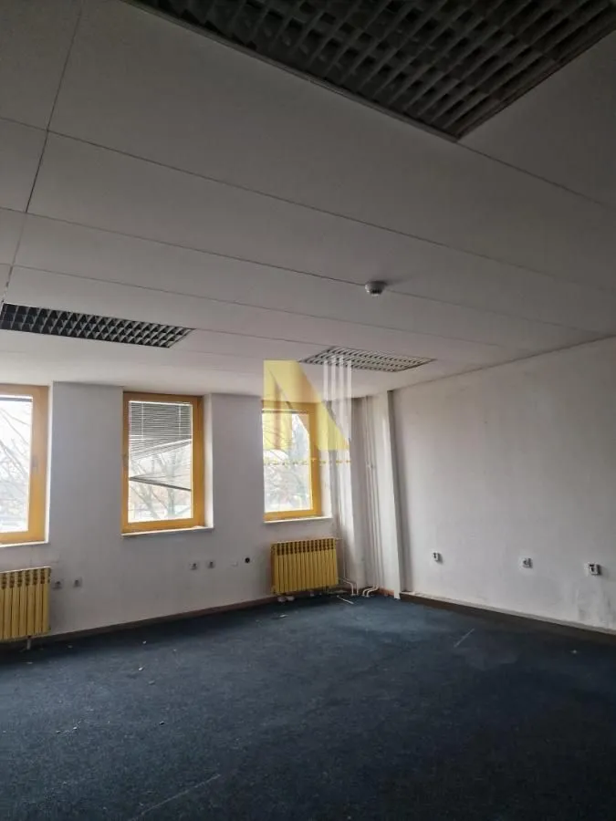 Rent, office space, 2158m², Klisa, Novi Sad Sve Podlokacije