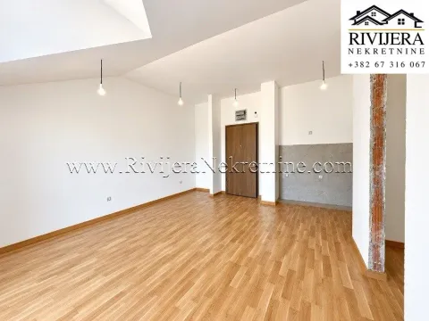 Prodaja, stan, 47m², Donja Lastva, Tivat - image 5